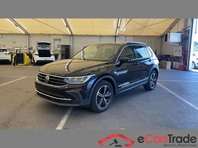 VOLKSWAGEN Tiguan 1.5 TSI Active OPF DSG