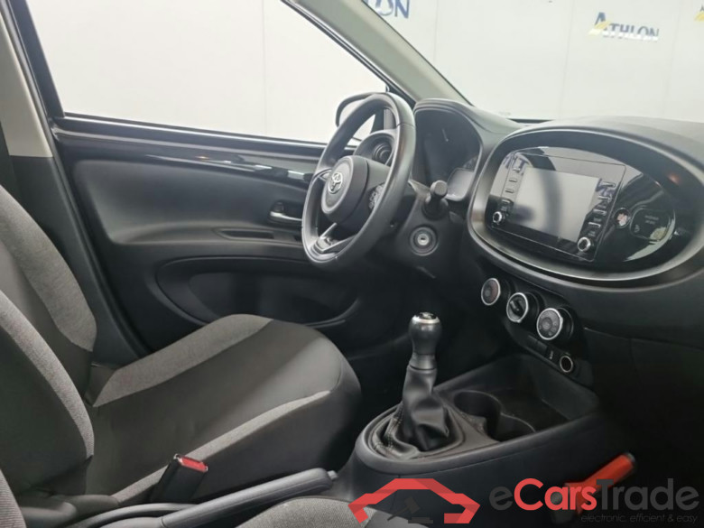 TOYOTA Aygo X 1.0 VVT-I MT play 5D 53kW #6