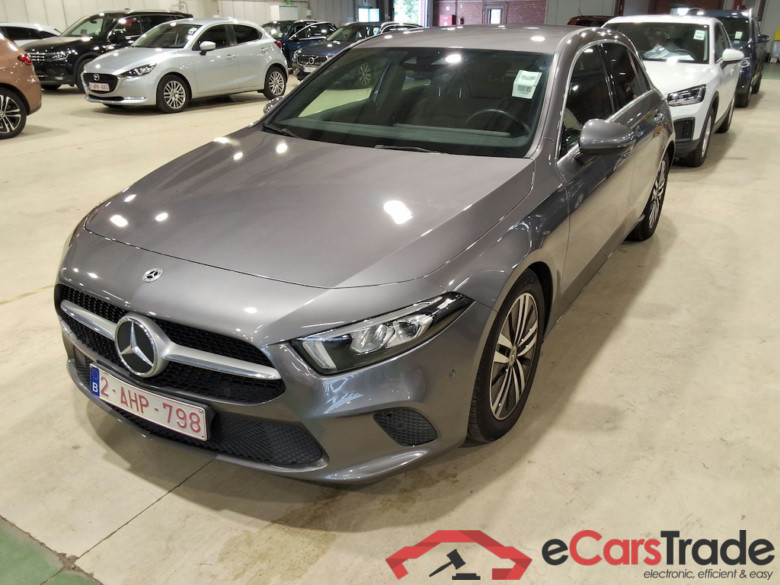 MERCEDES-BENZ A-CLASS 2.0 A 180 D DCT BUSINESS SOLUTION