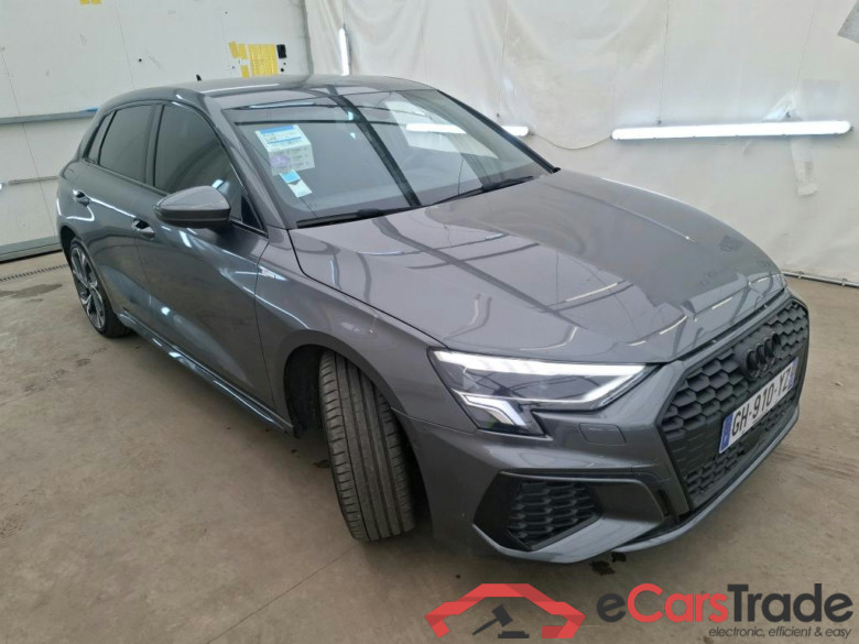 AUDI A3 Sportback / 2020 / 5P / Berline 35 TFSI 150 MHEV S Tronic S Line #4