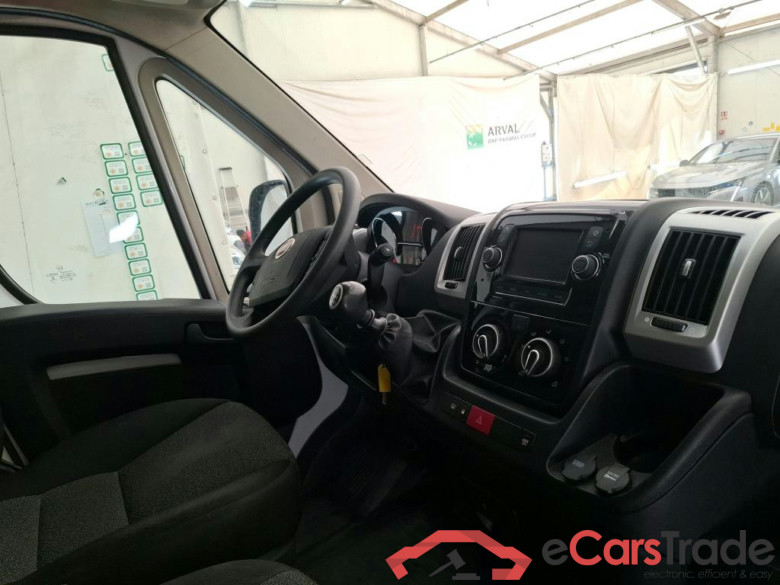 FIAT Ducato / 2014 / 4P / Fourgon tôlé 3.0 C H1 2.3 Multijet 120 Pack Pro Nav #5