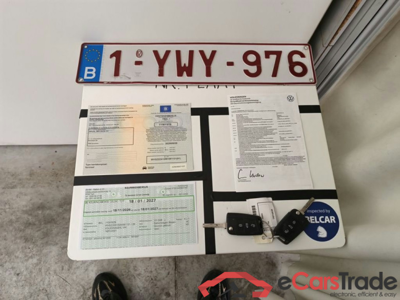 Volkswagen T-Roc 1.0 TSI 5d #4