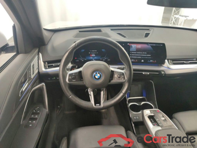 BMW iX1 66.5 kWh 272hp xDrive30 5d #6