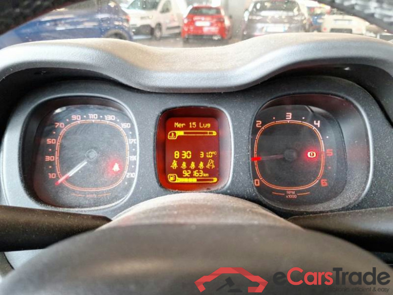 FIAT PANDA / 2011 / 5P / BERLINA 1.3 MJT 95CV SeS E6 4X4 #5
