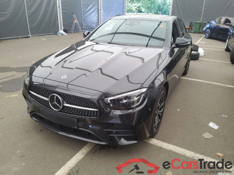 E -Klasse Lim. E 300 e (213.053)AMG 2.0 AMG Line 235KW AT9 E6d