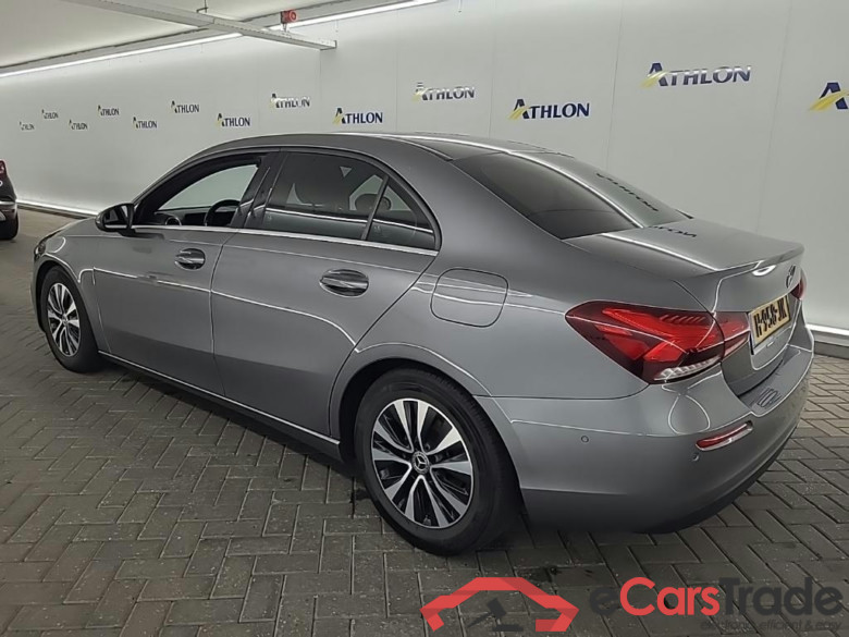 MERCEDES-BENZ A-Klasse Limousine A 180 7G-DCT Business Solution Plus 4D 100kW #4