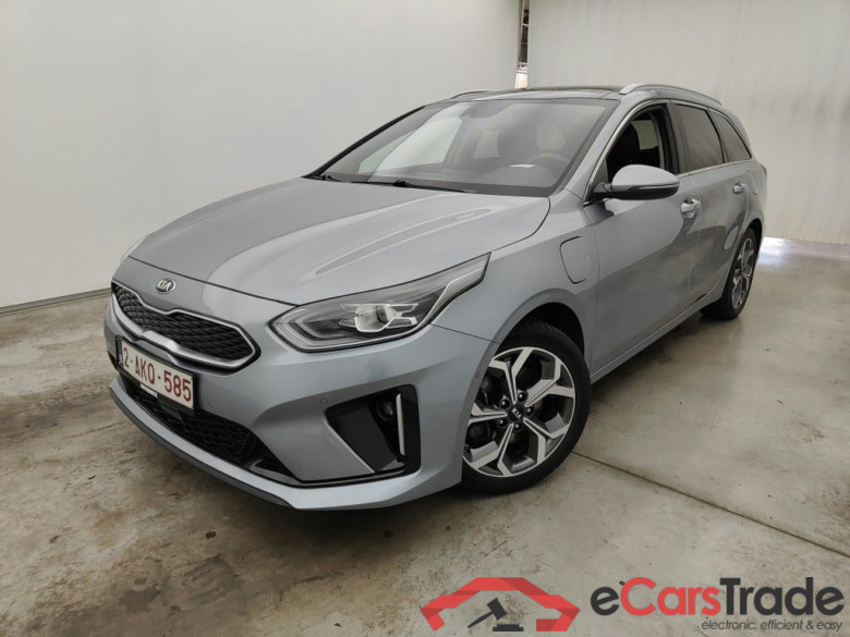 KIA cee'd Sportswagon Sense 1.6 GDi PHEV DCT ISG 5d #1