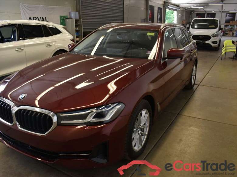 Baureihe 5 Touring 530 i xDrive 2.0 180KW AT8 E6d #1