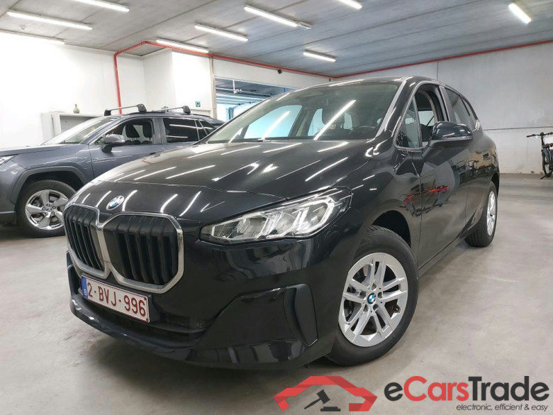 BMW 218d Active Tourer Aut. LED LC-Pro Navi-Pro KeylessGo Camera Klima PDC ... #1