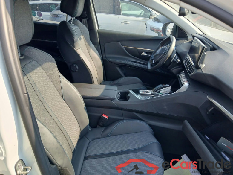 PEUGEOT 5008 / 2020 / 5P / todoterreno 1.5 BlueHDi 96kW (130CV) S&S Allure EAT8 #6