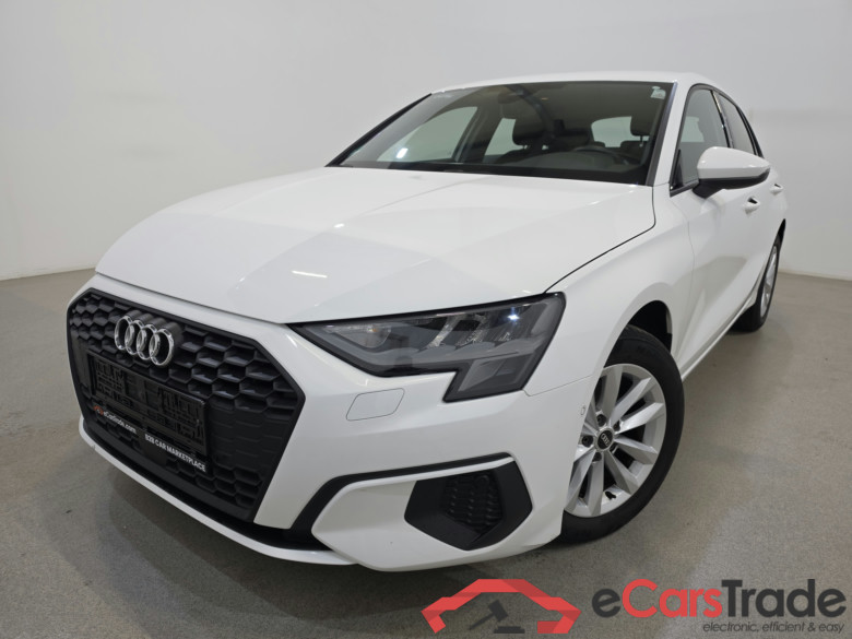 Audi A3 SB 2.0 30 TDi LED Virtual ACC Navi KeylessGo Klima PDC ... #1
