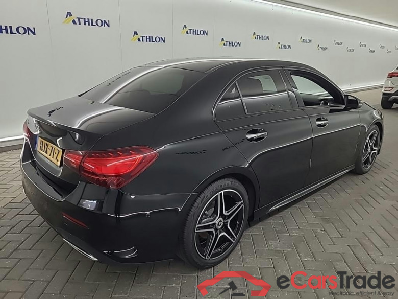 MERCEDES-BENZ A-Klasse Limousine A 180 Star Edition Limited 4D 100kW #3