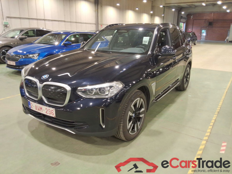 BMW IX3 80KWH AUTO