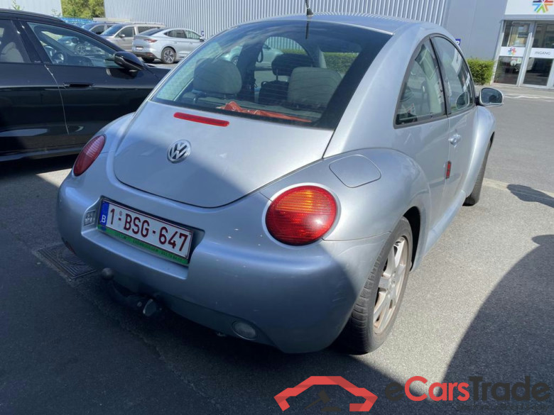 VOLKSWAGEN New Beetle 2.0i #3