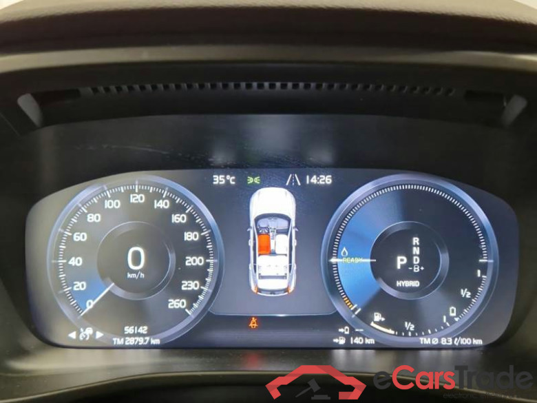 VOLVO XC40 / 2017 / 5P / SUV T4 PLUG-IN HYBRID AUTO RECH INSCRIP EXPR #4