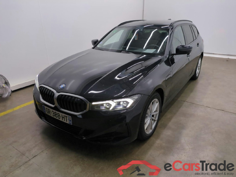 BMW Série 3 Touring / 2022 / 5P / Break 320e 204ch Business Design BVA8 Hybride #1