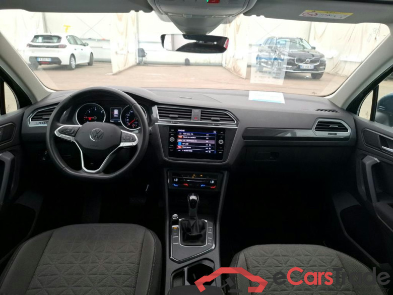 VOLKSWAGEN Tiguan / 2020 / 5P / SUV 2.0 TDI 150 DSG7 Life Business #5