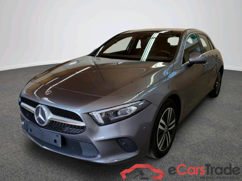 MERCEDES-BENZ A-Klasse A 250 e 8G-DCT Progressive 5d 118kW #1