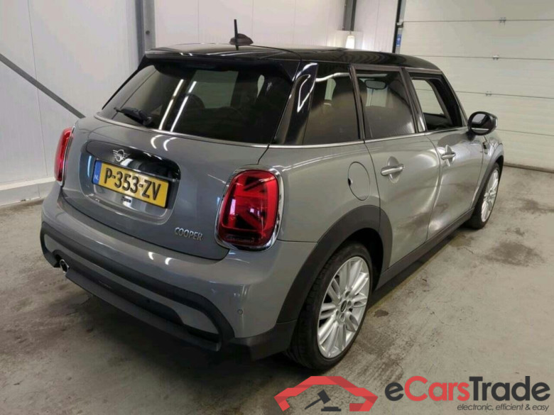 Mini 5-deurs 1.5 Cooper Bns Ed. #2
