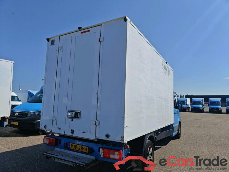 Volkswagen Crafter 35 2.0TDI 75kW L4 FWD Gesloten Laadbak #2