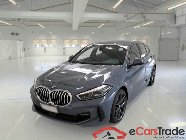 BMW SERIE 1 / 2019 / 5P / BERLINA 118D MSPORT #1