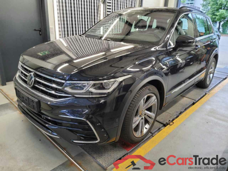 Volkswagen Tiguan (AX1)(07.2020->2024) DE - SUV5 1.5 TSI BMT/Start-Stopp EU6d, R-Line OPF, (Facelift) 2020 - 2023 #1