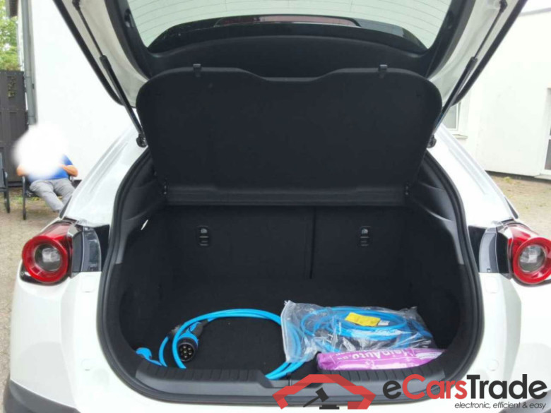 Mazda MX-30 (DR)(05.2020->) DE - SUV5 e-SKYACTIV, Advantage, 2022 - 2025 #3