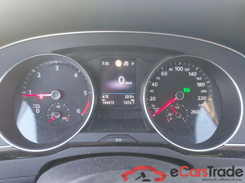 VOLKSWAGEN Passat / 2019 / 5P / familiar Variant Executive 2.0 TDI 110kW DSG #4