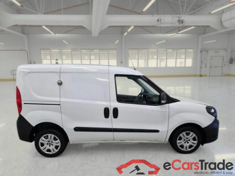 FIAT DOBLÒ CARGO / 2014 / 4P / VETT. FURGONATA CH1 LOUNGE 1.6 MJET 105CV E6D-F SeS #6