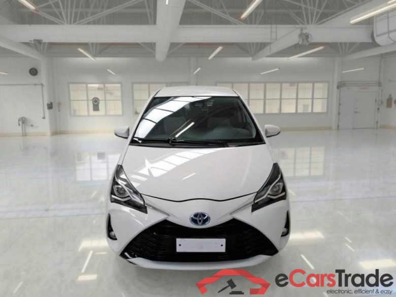 TOYOTA YARIS / 2017 / 5P / BERLINA 1.5 HYBRID BUSINESS #6