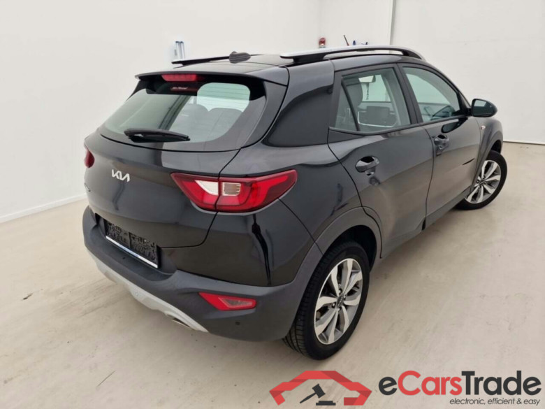 KIA STONIC 1.2 PURE #2