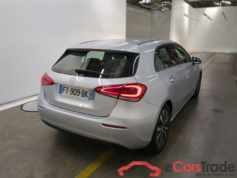 MERCEDES-BENZ Classe A Compact / 2018 / 5P / Berline A 180 Business Line 7G-DCT #4