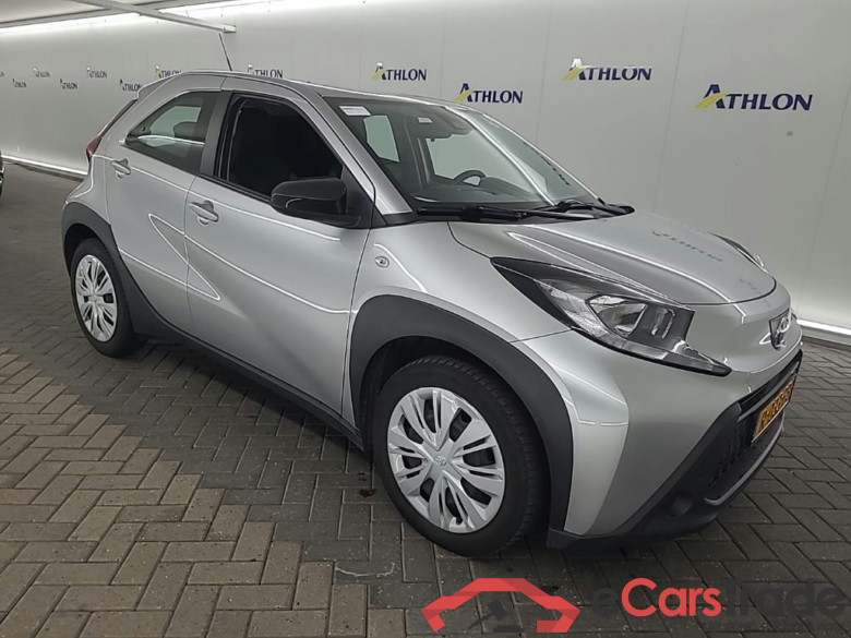 TOYOTA Aygo X 1.0 VVT-I MT play 5D 53kW #2