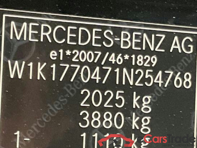 MERCEDES-BENZ A-Klasse A 250 4Matic 7G-DCT AMG Line 5d 165kW #5