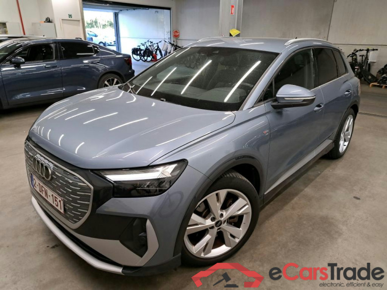 AUDI - AUD Q4 E-TRON 40 S-Line 204PK Pack Business With Heated Seats & Assistance City  * ELECTRIC *