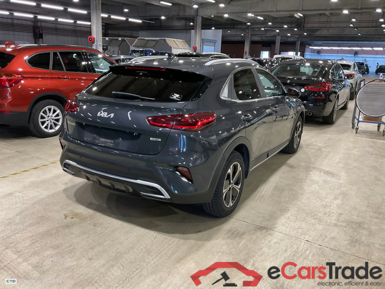 KIA XCEED 1.6 GDI PHEV DCT BUSINESS LINE #4