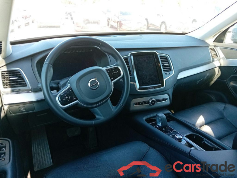 VOLVO XC90 / 2019 / 5P / todoterreno 2.0 B5 D AWD Core Auto #3