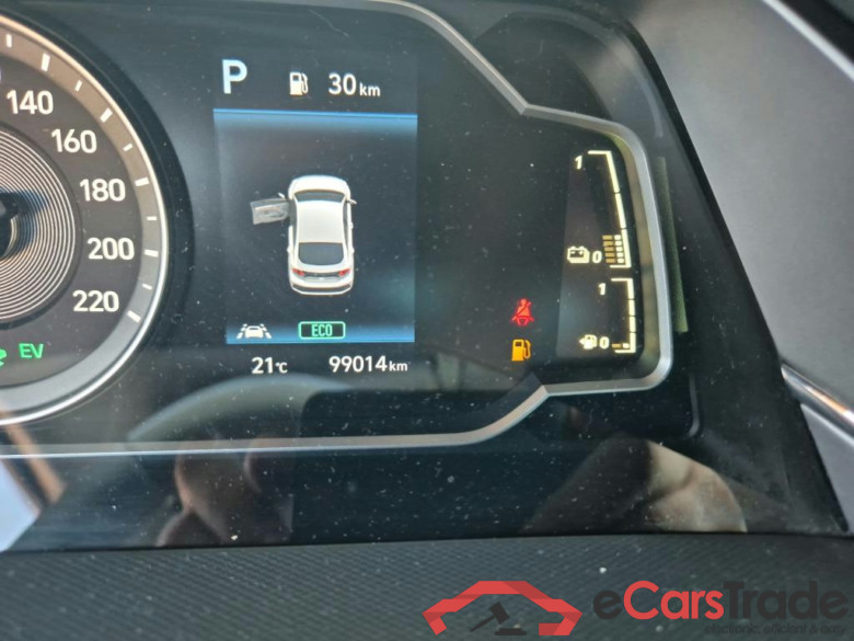 HYUNDAI IONIQ / 2019 / 5P / berlina con portón 1.6 GDI HEV Klass DCT #5