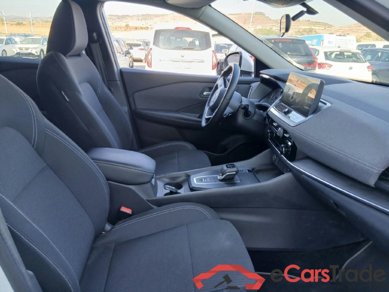 NISSAN QASHQAI / 2024 / 5P / todoterreno DIG-T 116kW (158CV) mHEV CVT Acenta #6