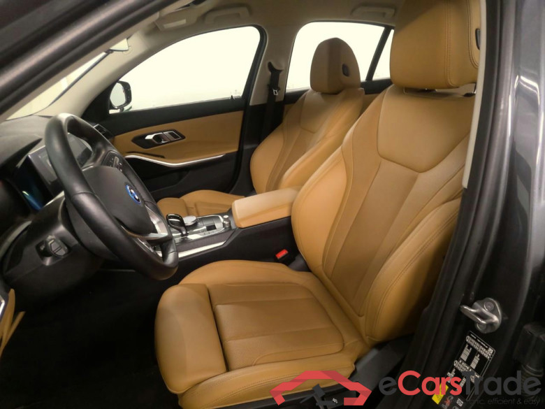 330e xDrive Connected Aut #5