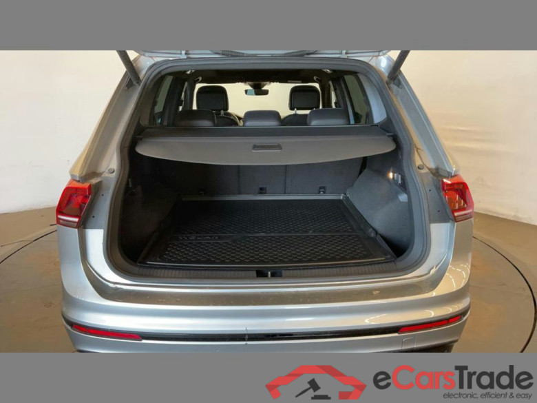 VOLKSWAGEN Tiguan Allspace 1.5 TSI Platinum OPF DSG #5