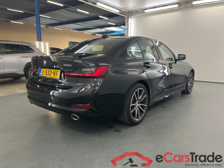 BMW 3-serie 318i Executive Edition #4