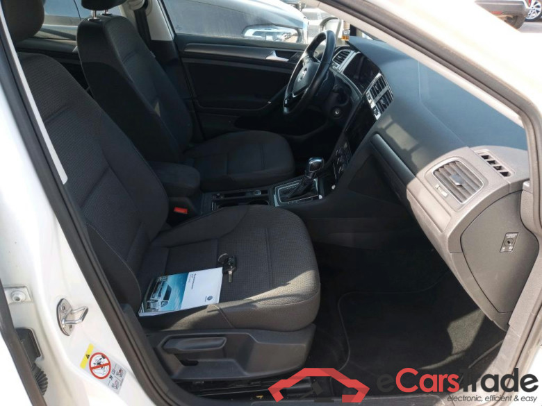 VOLKSWAGEN Golf / 2016 / 5P / berlina con portón e-Golf ePower 110 kW (136CV) #6
