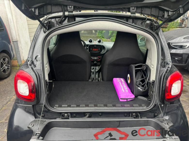Smart fortwo coupe (11.2014->) DE - LimS3 electric drive / EQ, EQ, (Facelift) 2019 - 2023 #4