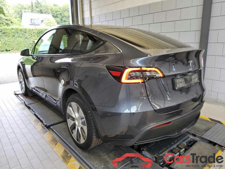 Tesla Model Y DE - SUV5, Basis RWD 60kWh, 2023 - 2025 #4