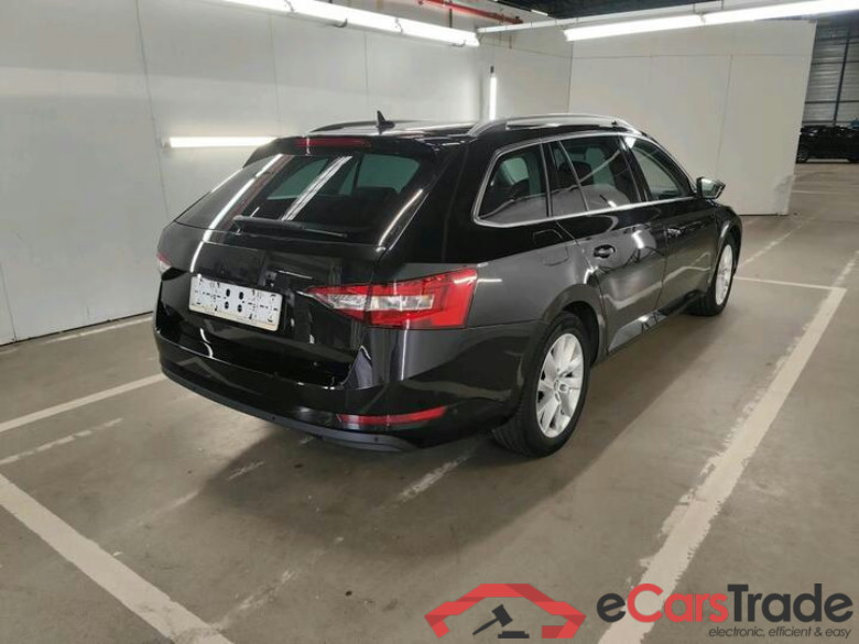 Skoda Superb Combi Superb Combi 1.5 TSI ACT DSG7 Clever+ 110kW/150pk  5D/P Auto-7 #4