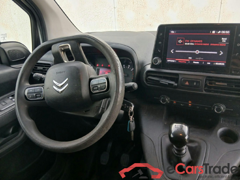 CITROEN Berlingo / 2018 / 3P / furgón derivado de turismo Talla M BlueHDi 100 CONTROL (AC2) #3