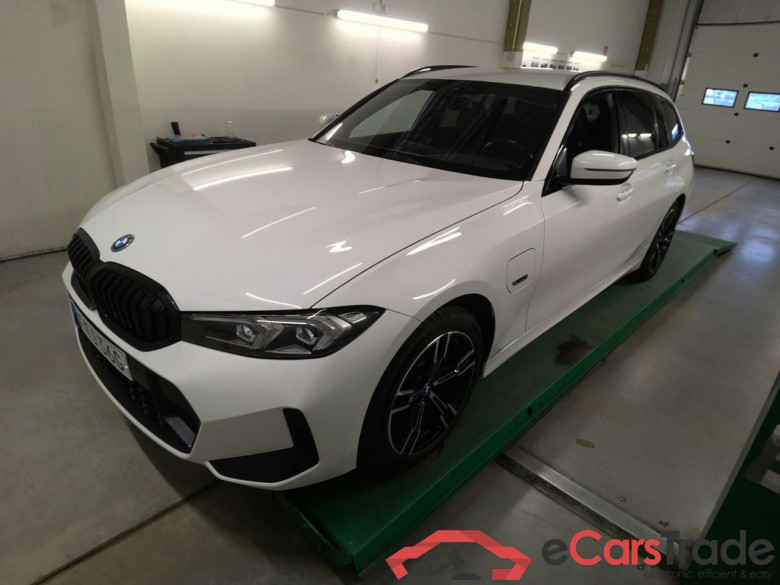 BMW 330e xDr.Tour. Aut #1
