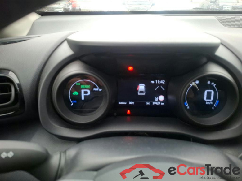 TOYOTA Yaris Cross Hybride / 2021 / 5P / SUV 1.5 HYBRID 116H DYNAMIC AUTO #5
