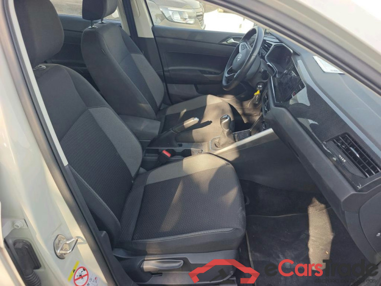 VOLKSWAGEN Polo / 2021 / 5P / berlina con portón Match 1.0 TSI 70kW (95CV) #6